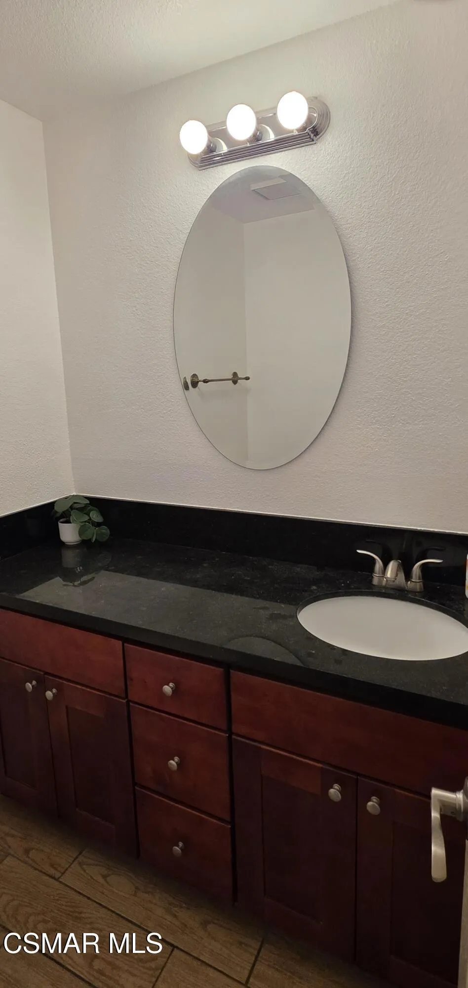 5645 Tanner Ridge Avenue Thousand Oaks, CA 91362