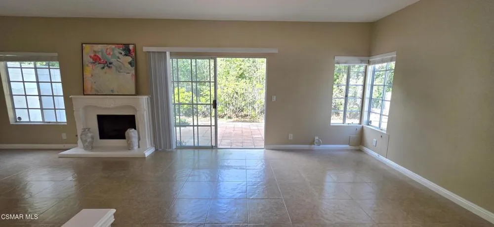 5645 Tanner Ridge Avenue Thousand Oaks, CA 91362