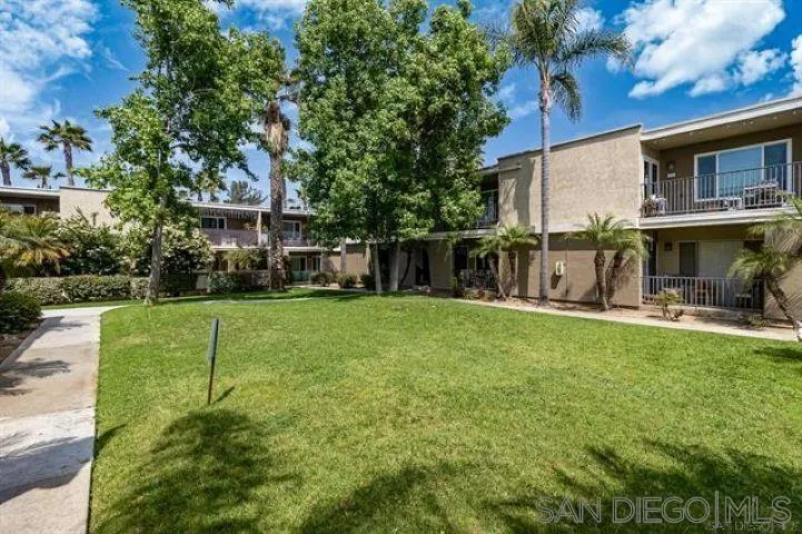 1420 Hilltop Drive #304 Chula Vista, CA 91911