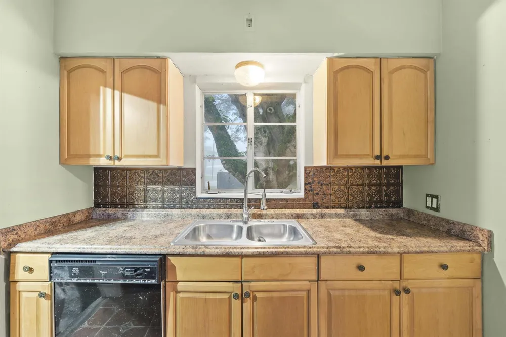 1054 Trinidad Avenue Fort Pierce, FL 34982