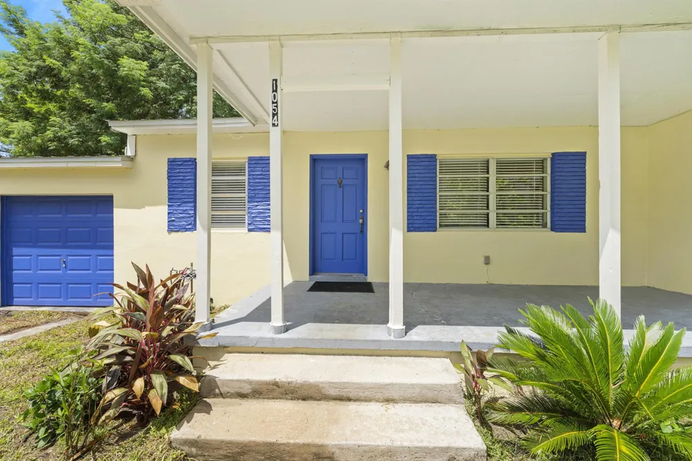 1054 Trinidad Avenue Fort Pierce, FL 34982