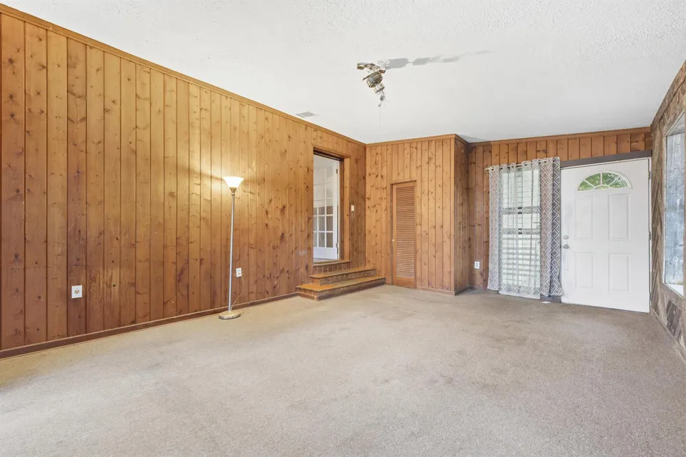 1054 Trinidad Avenue Fort Pierce, FL 34982