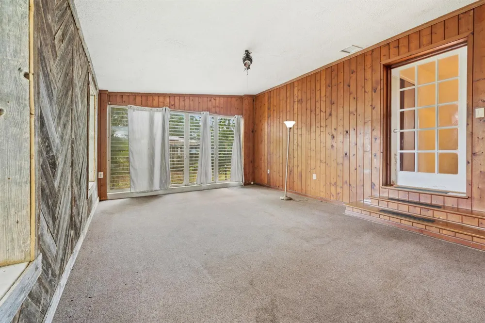 1054 Trinidad Avenue Fort Pierce, FL 34982