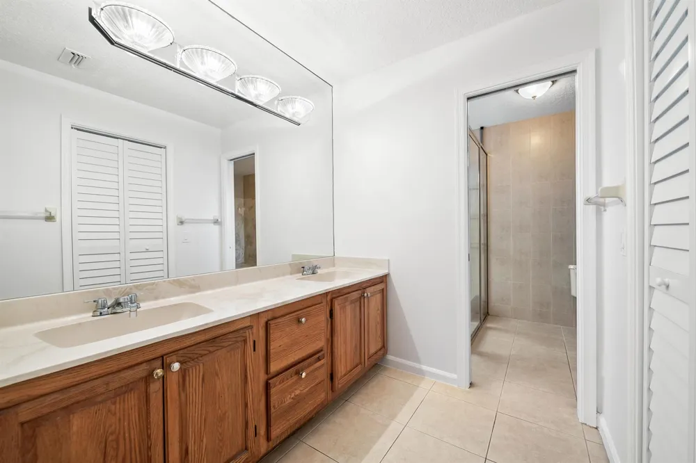 14358 BLACKBERRY DRIVE Wellington, FL 33414