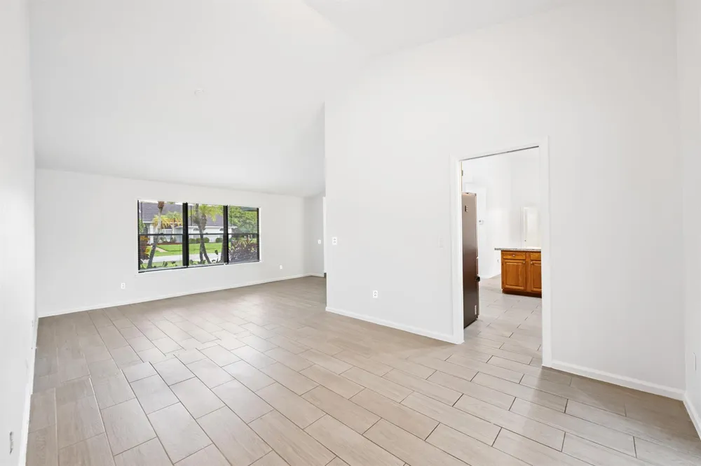 14358 BLACKBERRY DRIVE Wellington, FL 33414