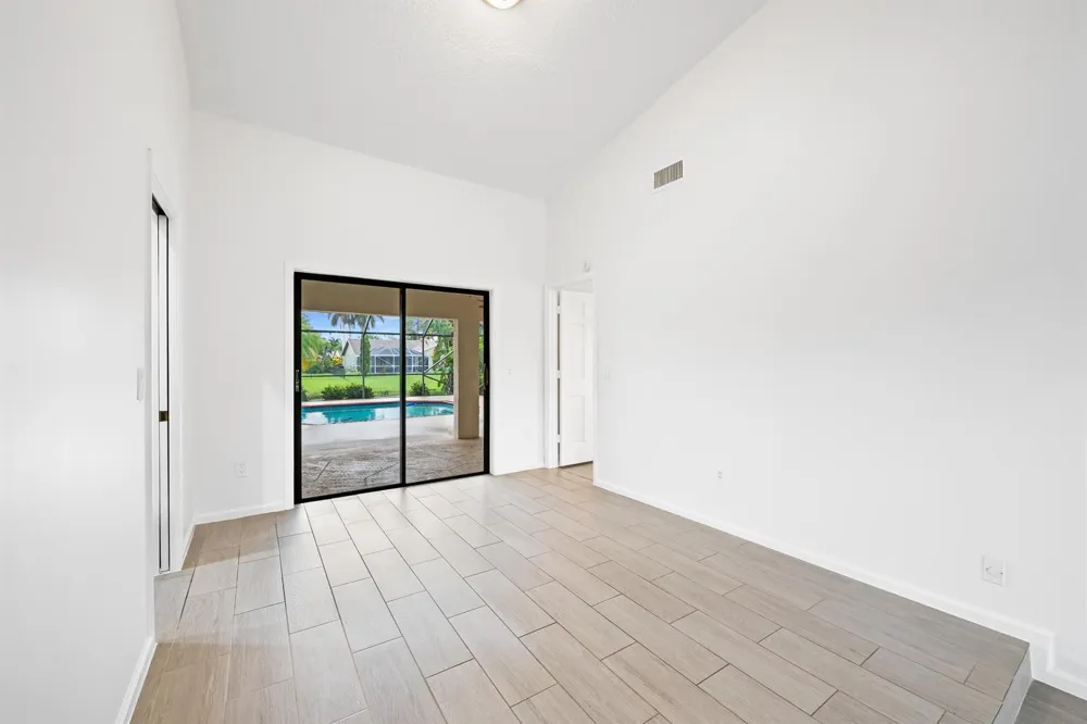 14358 BLACKBERRY DRIVE Wellington, FL 33414