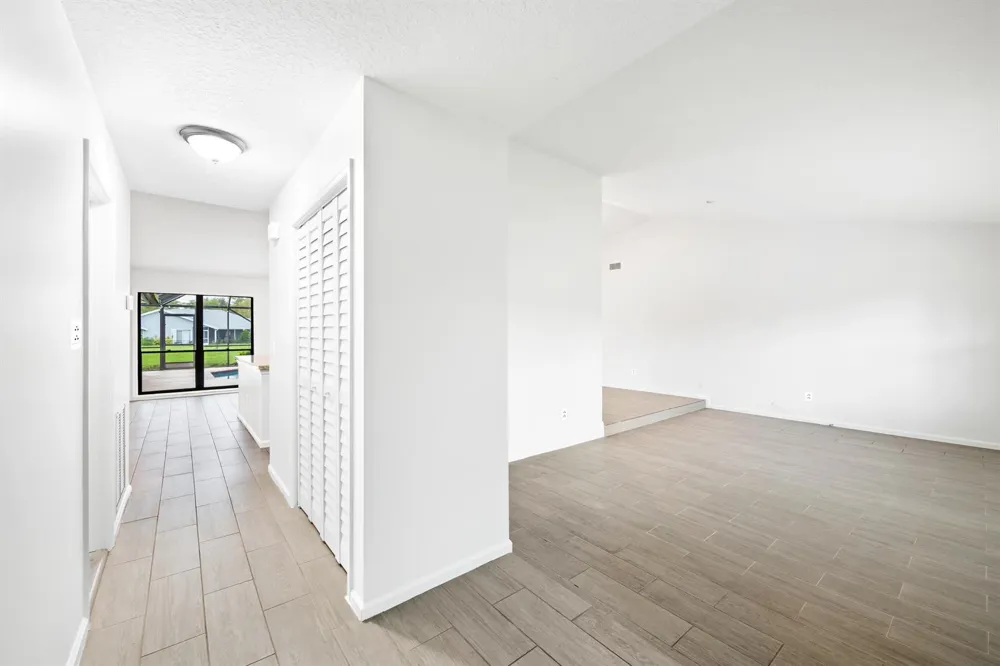 14358 BLACKBERRY DRIVE Wellington, FL 33414
