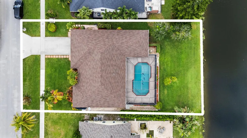 14358 BLACKBERRY DRIVE Wellington, FL 33414