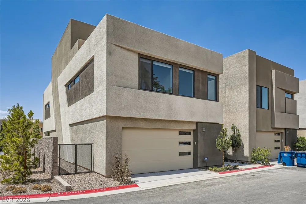 18 Promenade Isle Lane Henderson, NV 89011