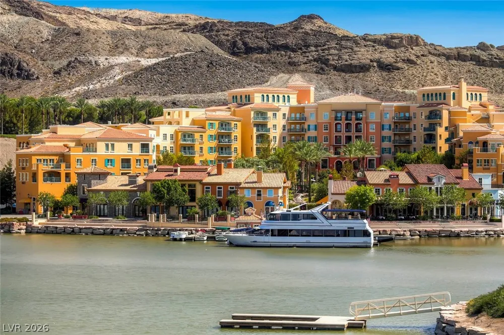 18 Promenade Isle Lane Henderson, NV 89011