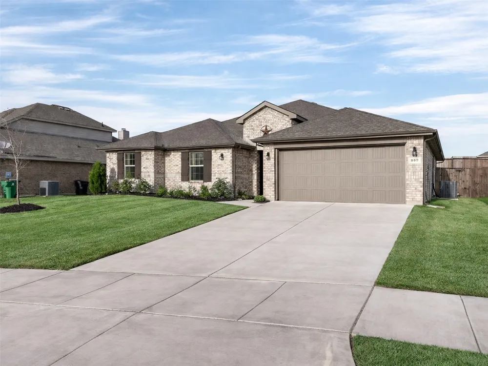 805 Alexandria Lane Joshua, TX 76058