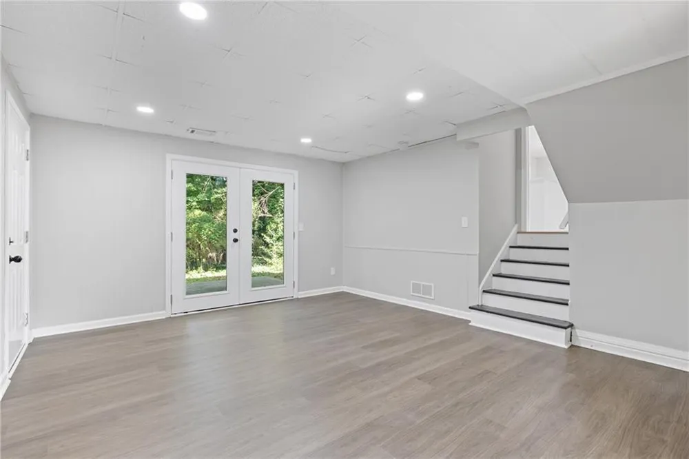 353 Old Rosser Road Stone Mountain, GA 30087