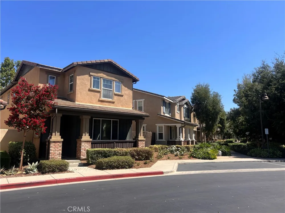 1949 Canopy Lane La Verne, CA 91750