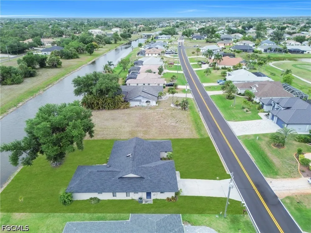 Rotonda Circle Rotonda West, FL 33947