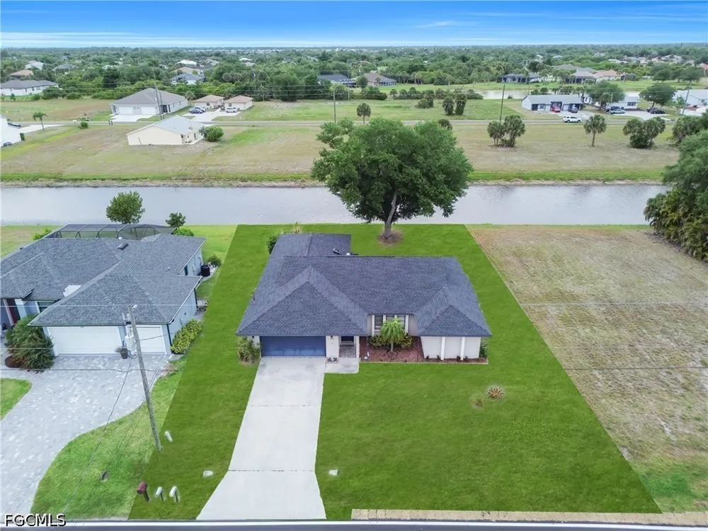 Rotonda Circle Rotonda West, FL 33947