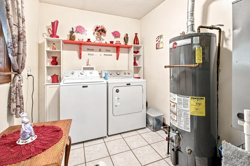 5609 Johnson Road Coloma, MI 49038