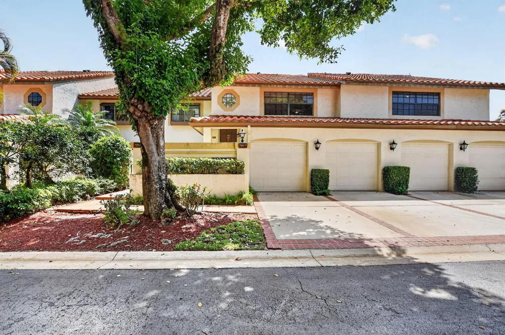 7917 LA MIRADA DRIVE Boca Raton, FL 33433