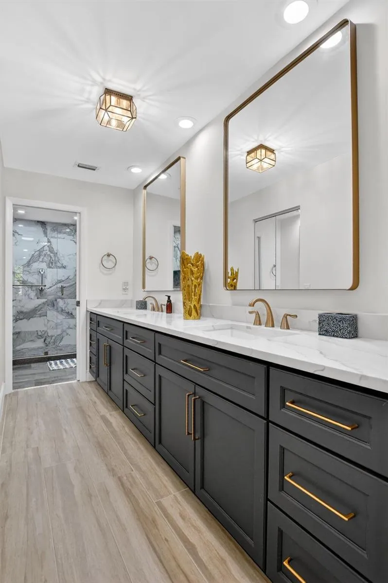 7917 LA MIRADA DRIVE Boca Raton, FL 33433