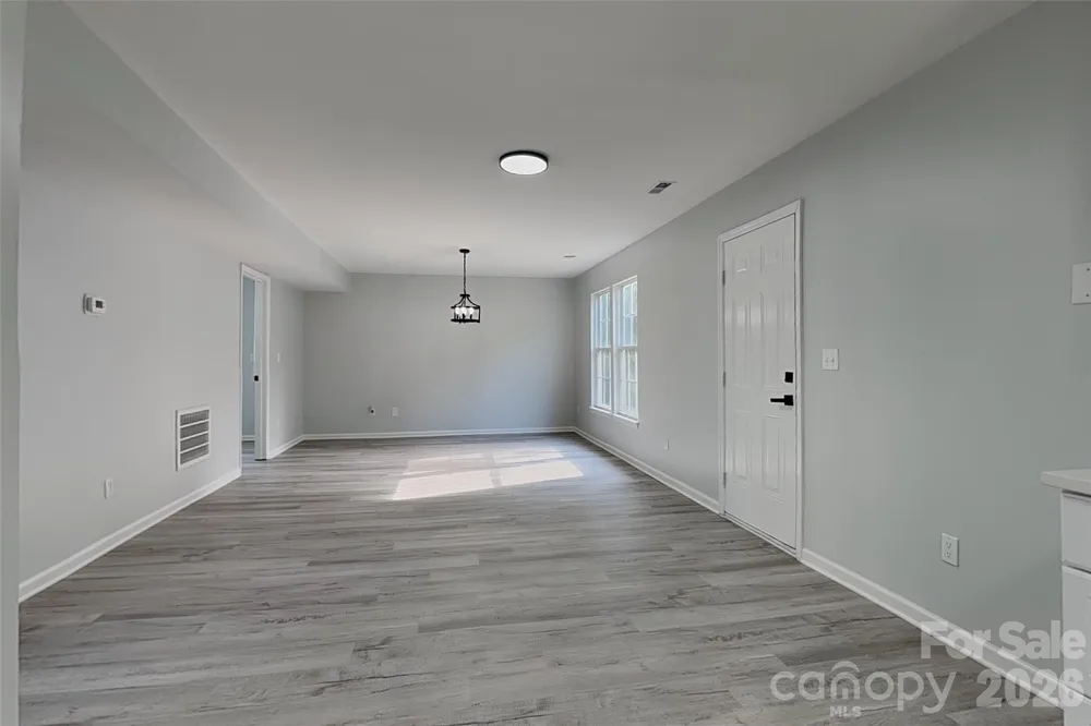 9428 White Cedar Court Charlotte, NC 28213