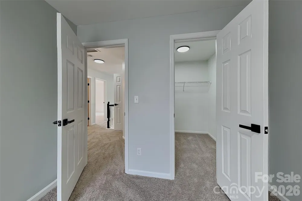 9428 White Cedar Court Charlotte, NC 28213