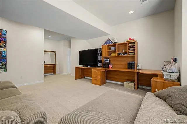 13960 E Chenango Drive Aurora, CO 80015