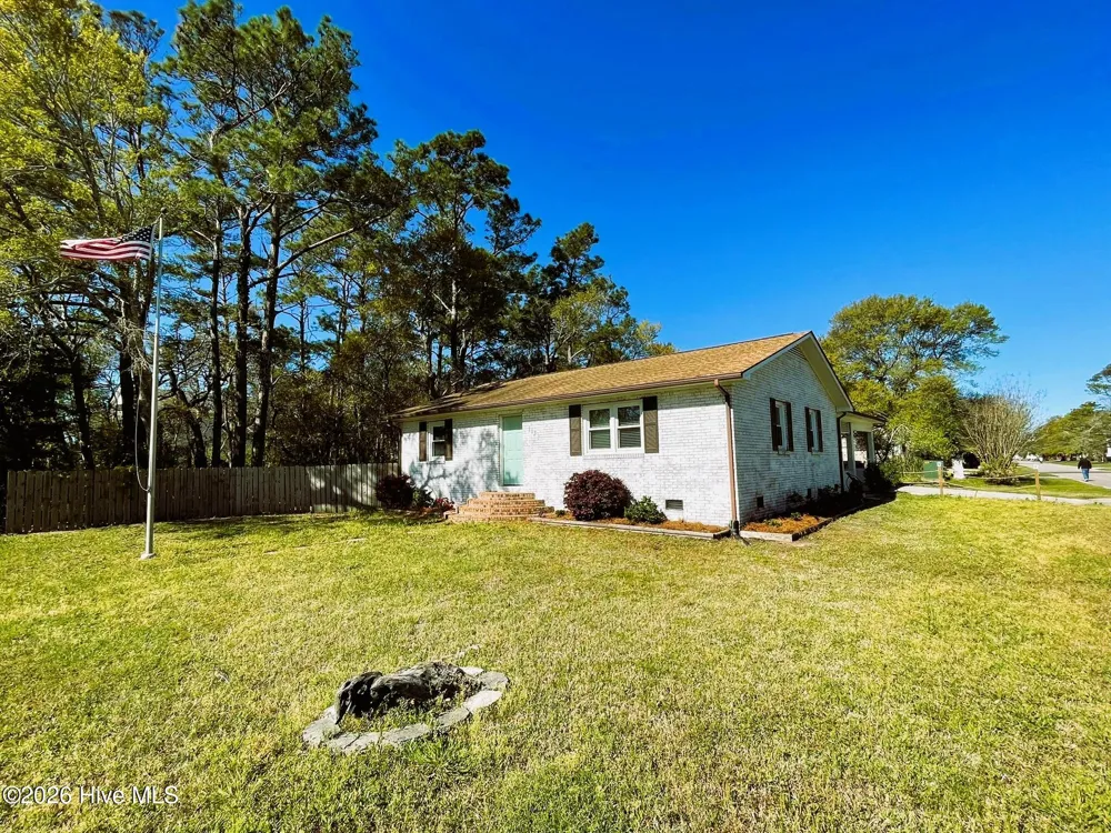 113 NE 57th Street Oak Island, NC 28465
