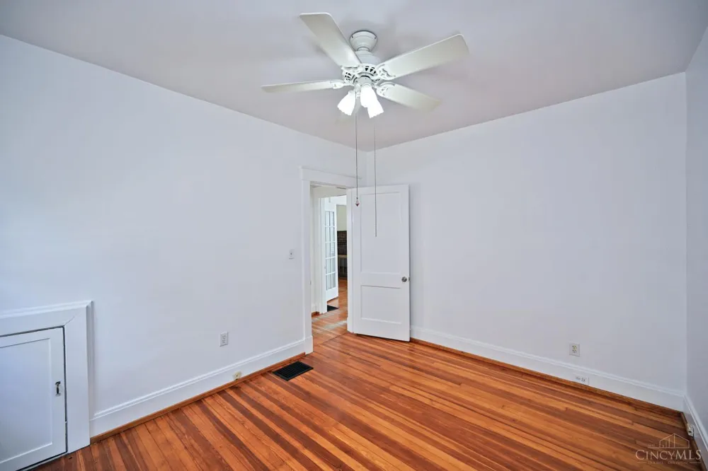 141 Nansen Street Cincinnati, OH 45216