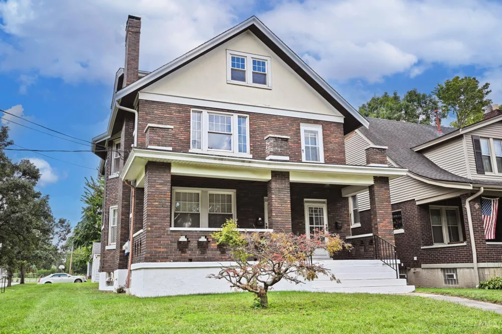 141 Nansen Street Cincinnati, OH 45216
