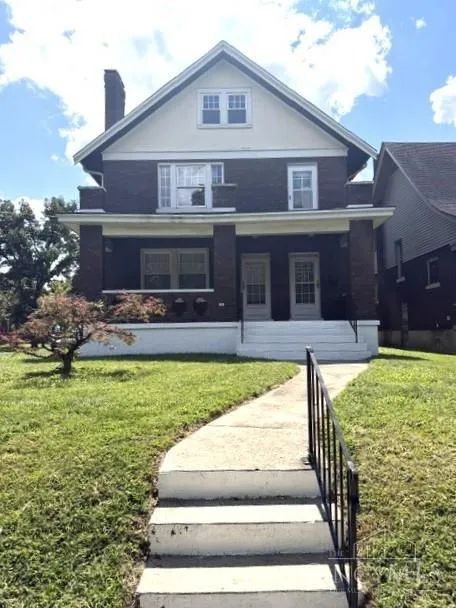 141 Nansen Street Cincinnati, OH 45216