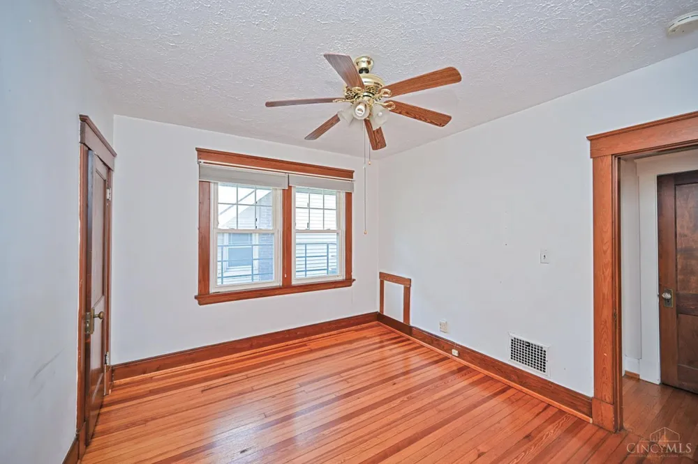 141 Nansen Street Cincinnati, OH 45216