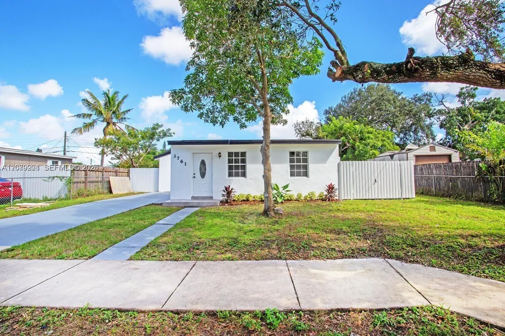 3761 SW 45th Avr #0 West Park, FL 33023