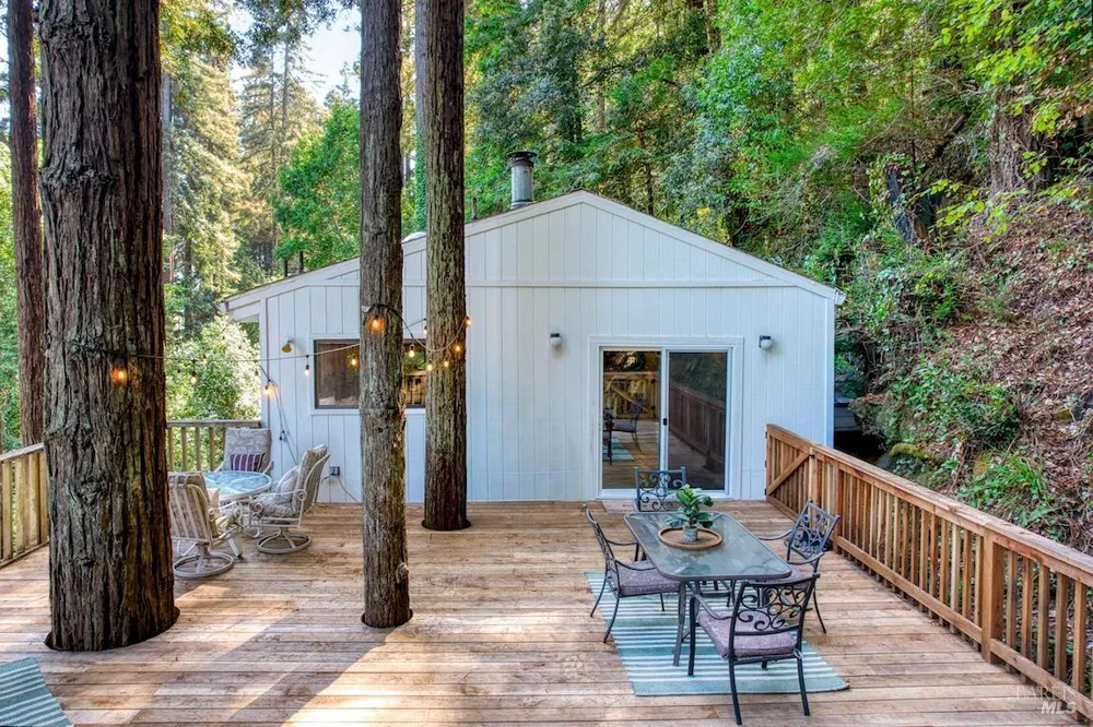 21684 Starrett Hill Drive Monte Rio, CA 95462
