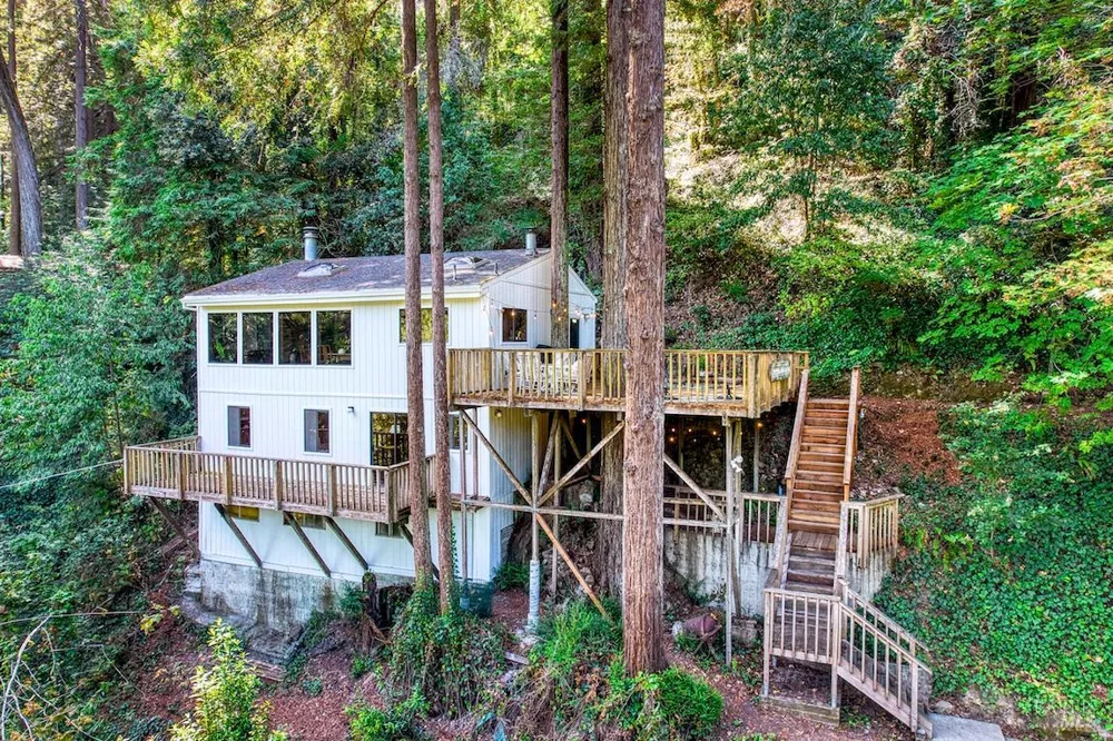21684 Starrett Hill Drive Monte Rio, CA 95462