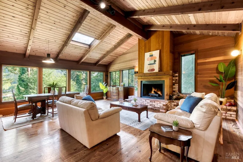 21684 Starrett Hill Drive Monte Rio, CA 95462
