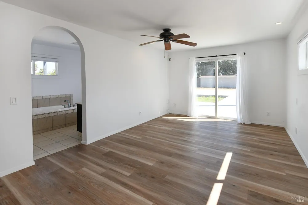 1311 E Bonness Road Sonoma, CA 95476