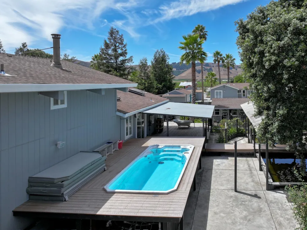 1311 E Bonness Road Sonoma, CA 95476