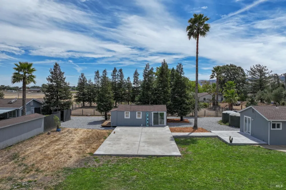 1311 E Bonness Road Sonoma, CA 95476