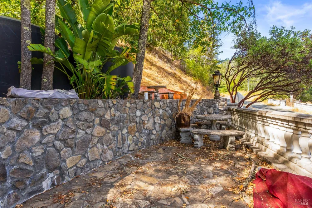 2145 NW Mount Veeder Road Napa, CA 94558