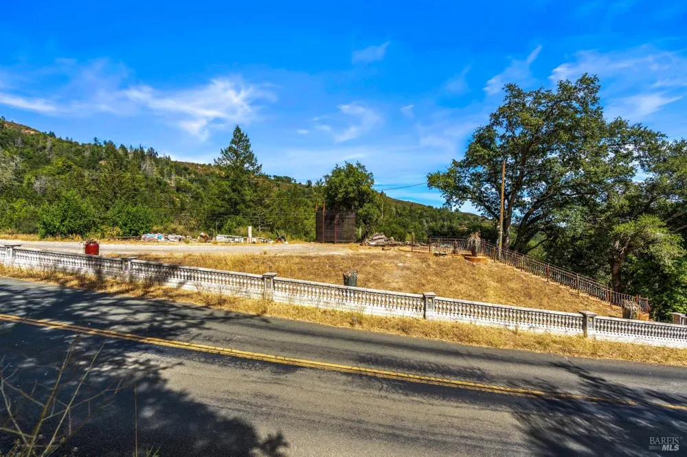 2145 NW Mount Veeder Road Napa, CA 94558