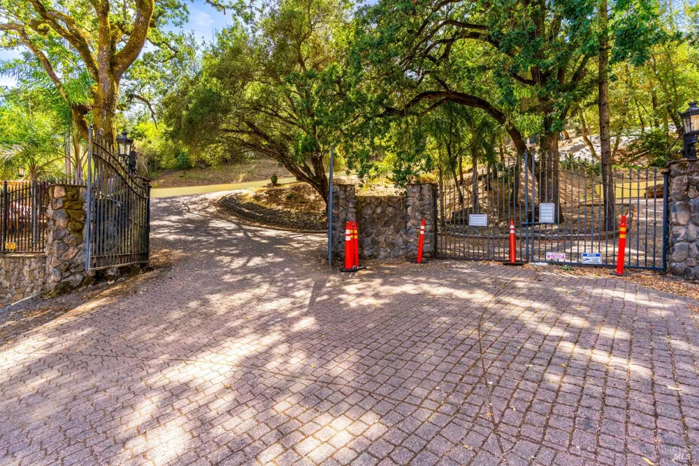 2145 NW Mount Veeder Road Napa, CA 94558