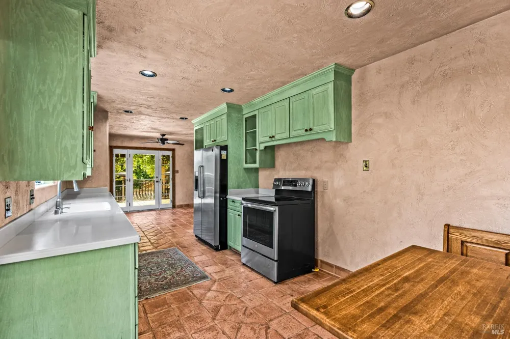 2145 NW Mount Veeder Road Napa, CA 94558