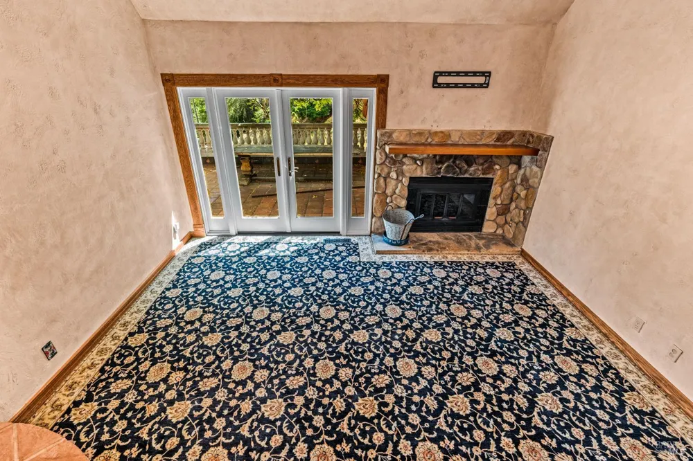 2145 NW Mount Veeder Road Napa, CA 94558