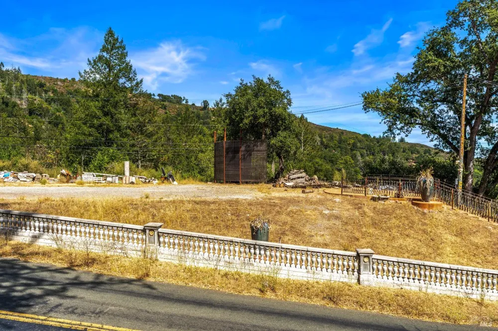 2145 NW Mount Veeder Road Napa, CA 94558