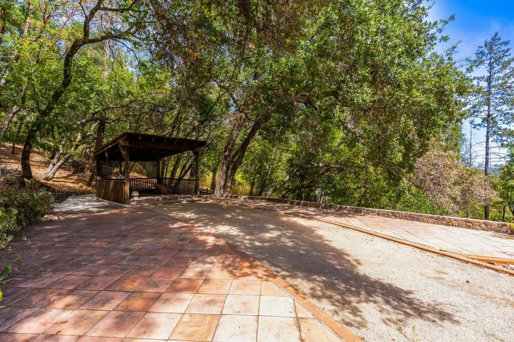 2145 NW Mount Veeder Road Napa, CA 94558