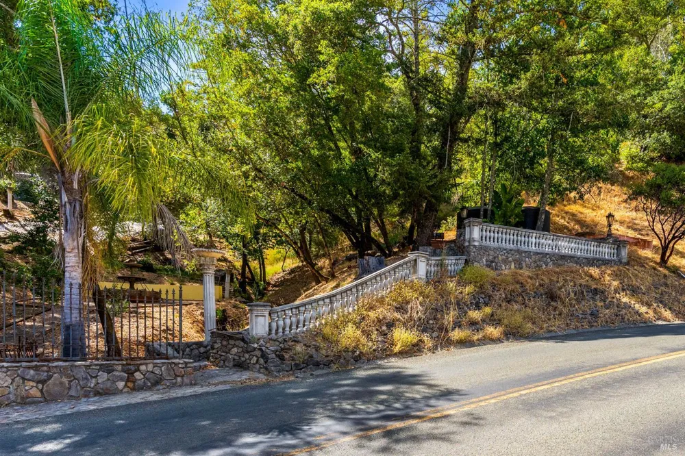 2145 NW Mount Veeder Road Napa, CA 94558