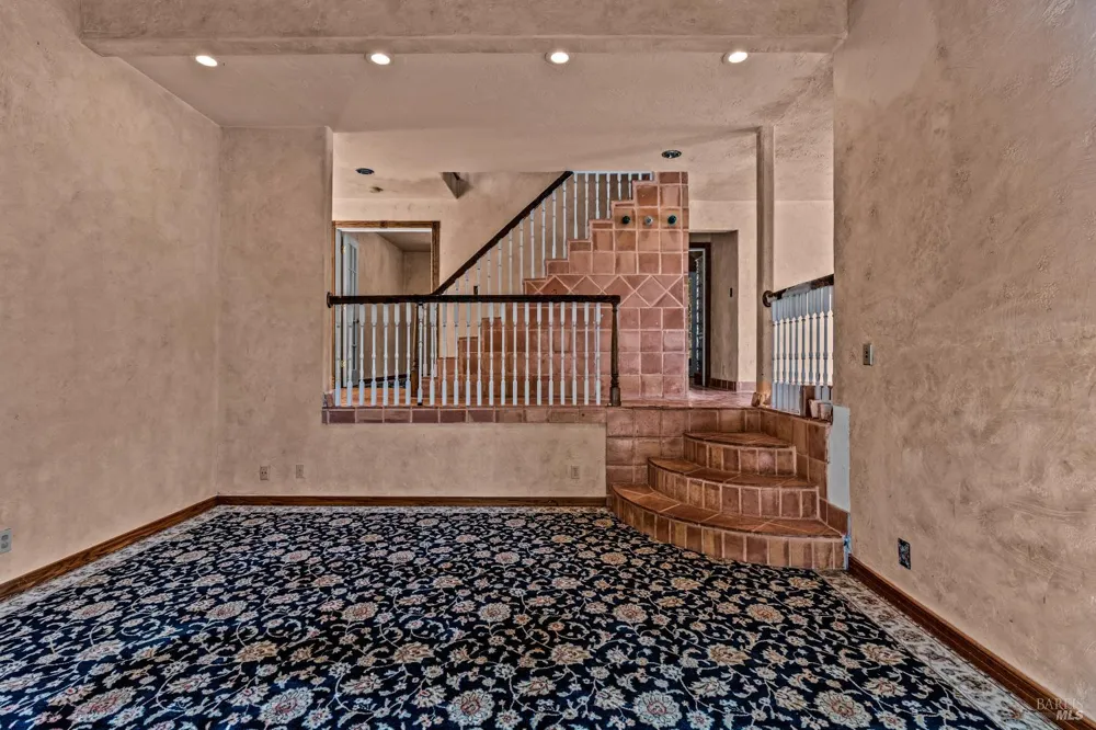 2145 NW Mount Veeder Road Napa, CA 94558