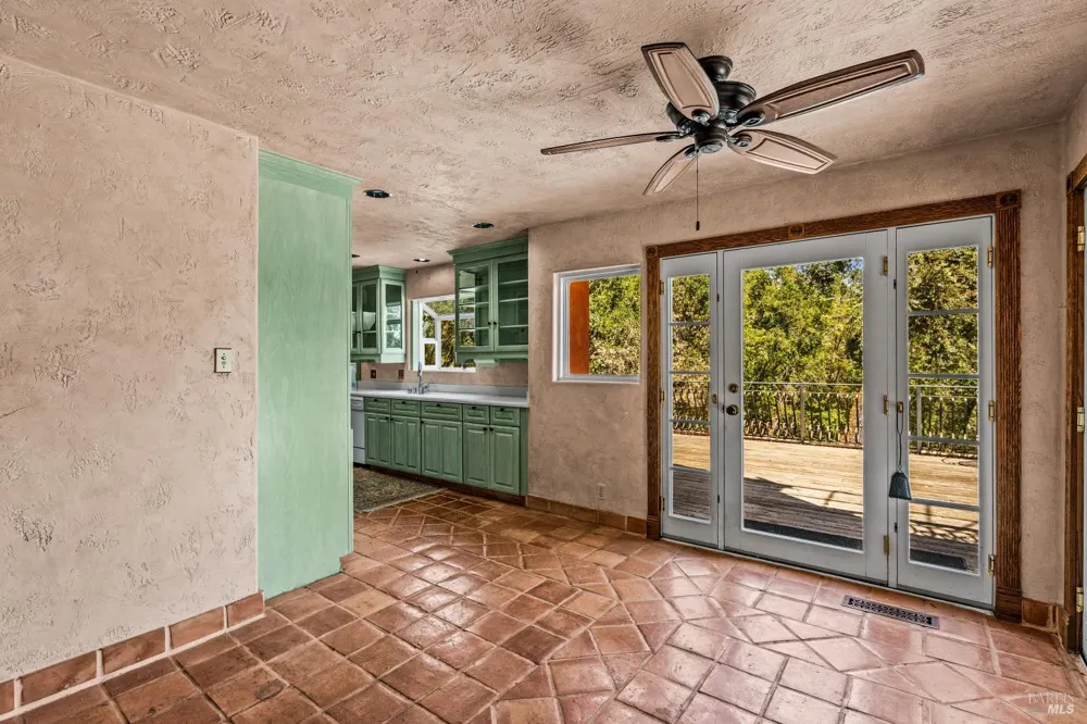 2145 NW Mount Veeder Road Napa, CA 94558