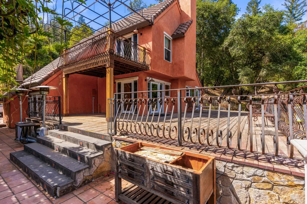 2145 NW Mount Veeder Road Napa, CA 94558