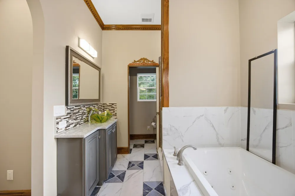 Address Not Shown Ooltewah, TN 37363