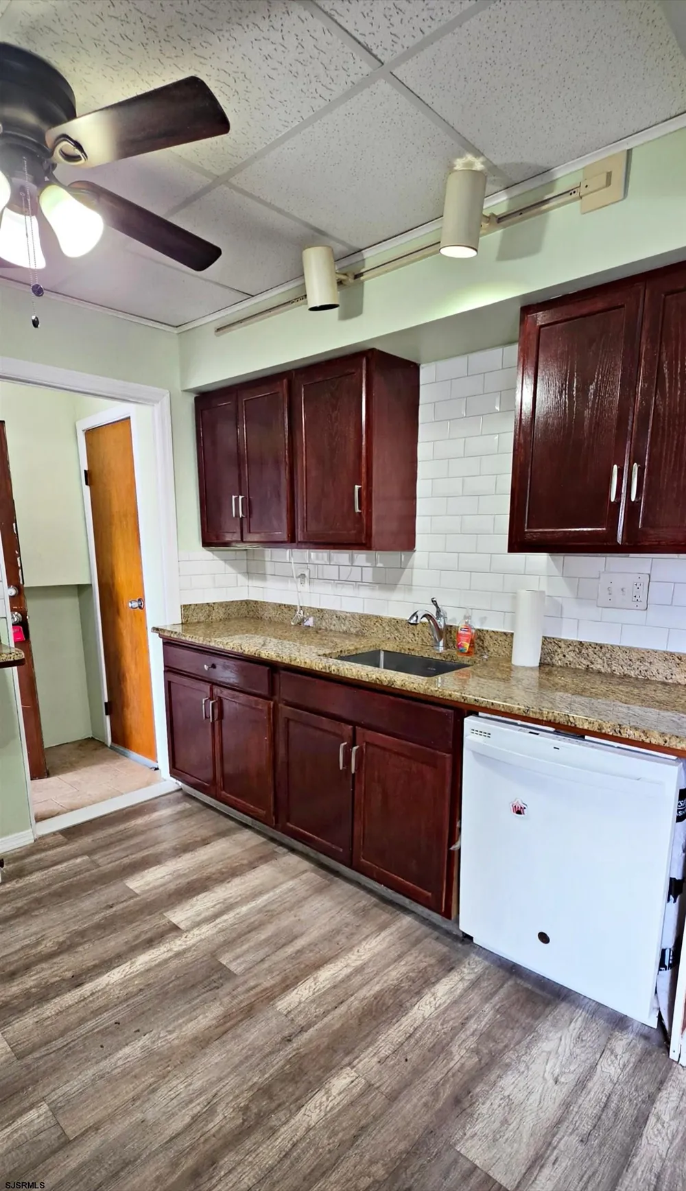 125 N Kingston Ave Atlantic City, NJ 08401
